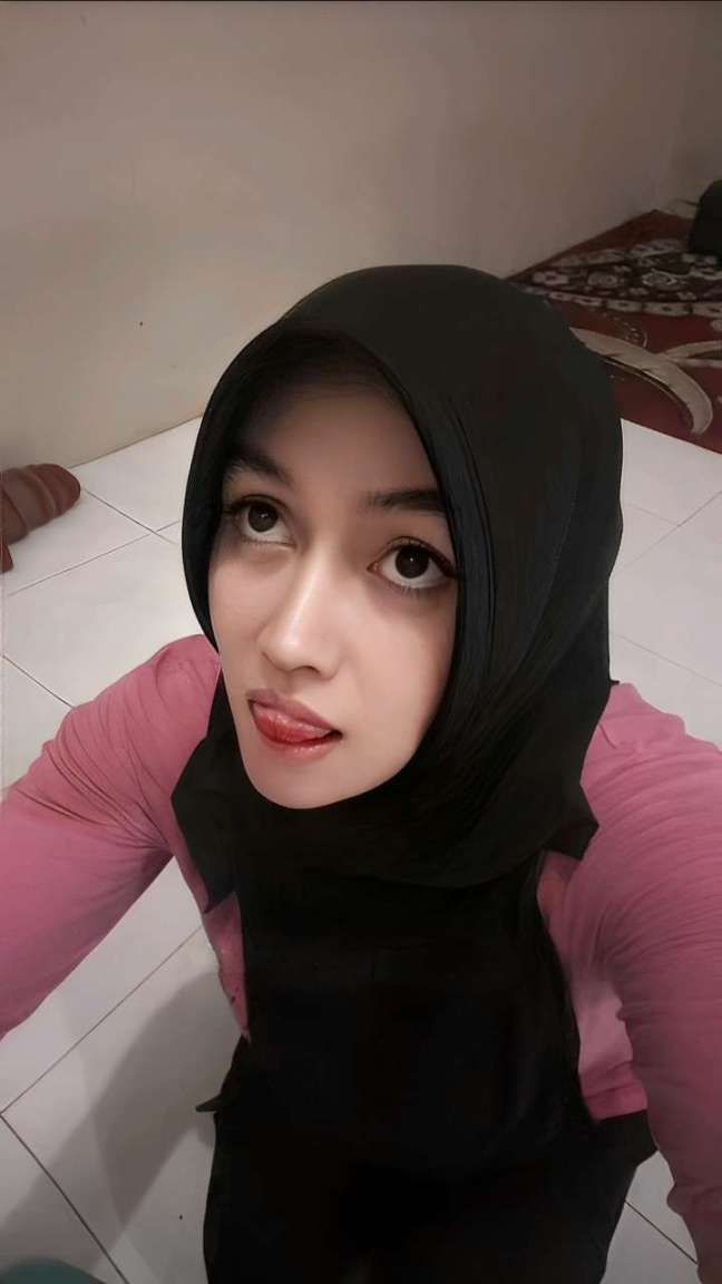 10 Viral Indonesia Video Wiwik Smp Viral 2025 Anjay Hijab Kebaya coklat