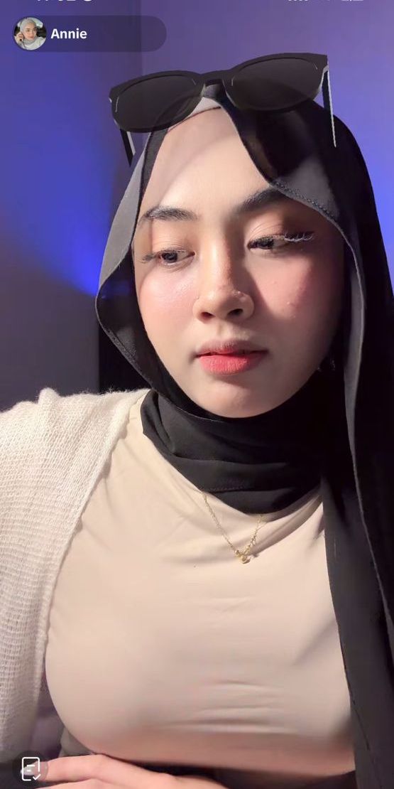 Indo Jilbab Bocil Viral Godaan Di Balik Keberanian Untuk Mencintai Dalam Diam Surprising Facts