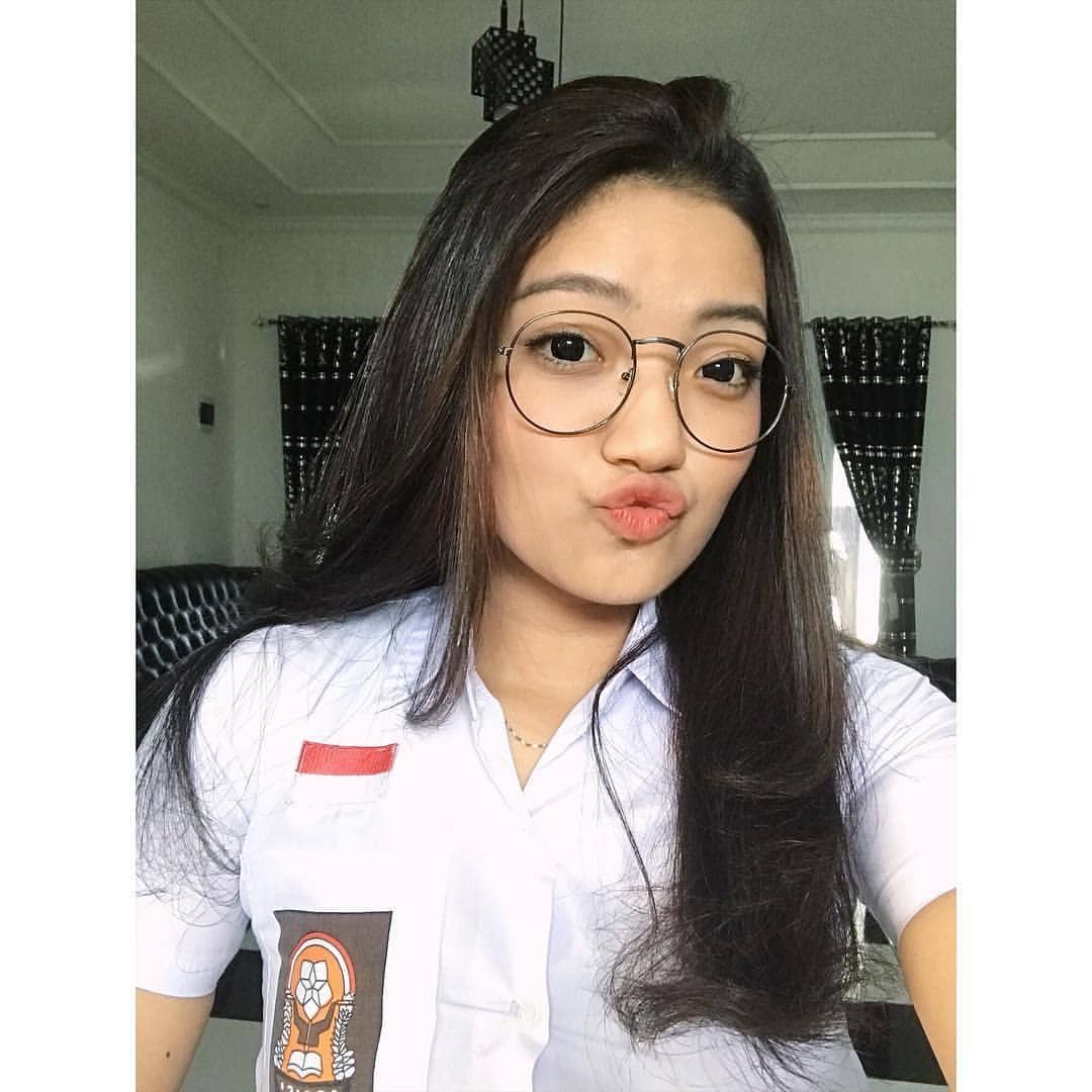 Trending 5 2025 Viral SMA 2025 Anjay Top 1 Indonesia Video Wiwik Sepasang Baju Dinas Merah Bikin Rekaman Paha Tompelen JATAH Uang Jajan One For All Indonesia New Global Official