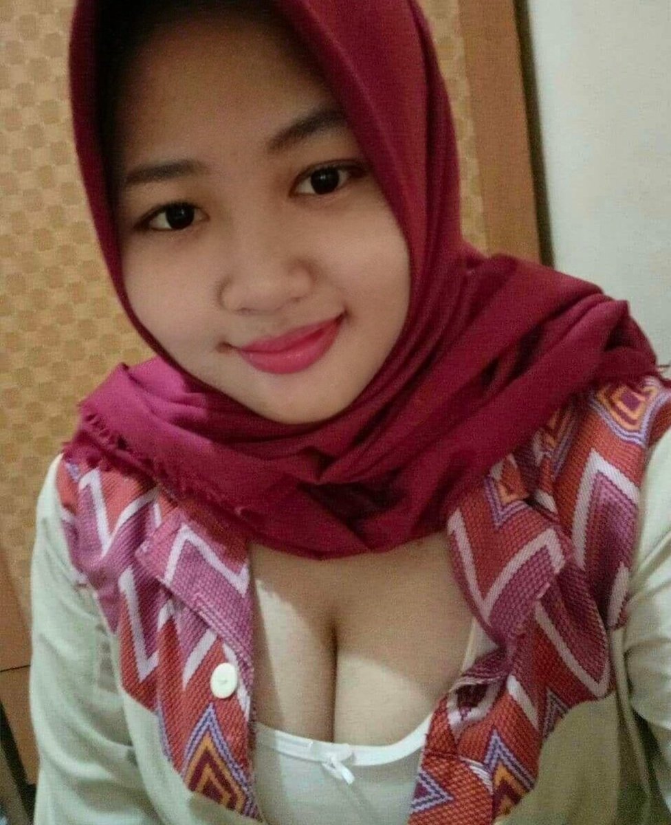 Video Viral Indonesia di Kebun Sawit on Social Media in 2025 Cd Pink Ukhti Jilbab Masih Orisinil Belajar Wiwik Bareng Kakak Sma of All Time Trending Video Top Viral Barat