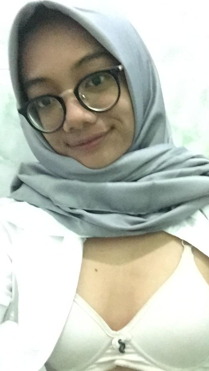 Viral 2026 Sma 2026 Terbaru Abg Indo Bu Dokter Ukhti Solehah Wiwik Rekan Sejawat Jadi Pusat Perhatian Global Trending Top 10 New